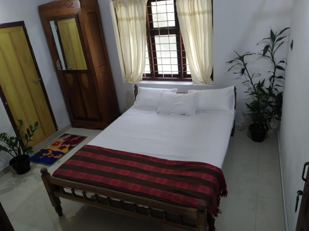 Avani Home Stay Iritti Exteriér fotografie