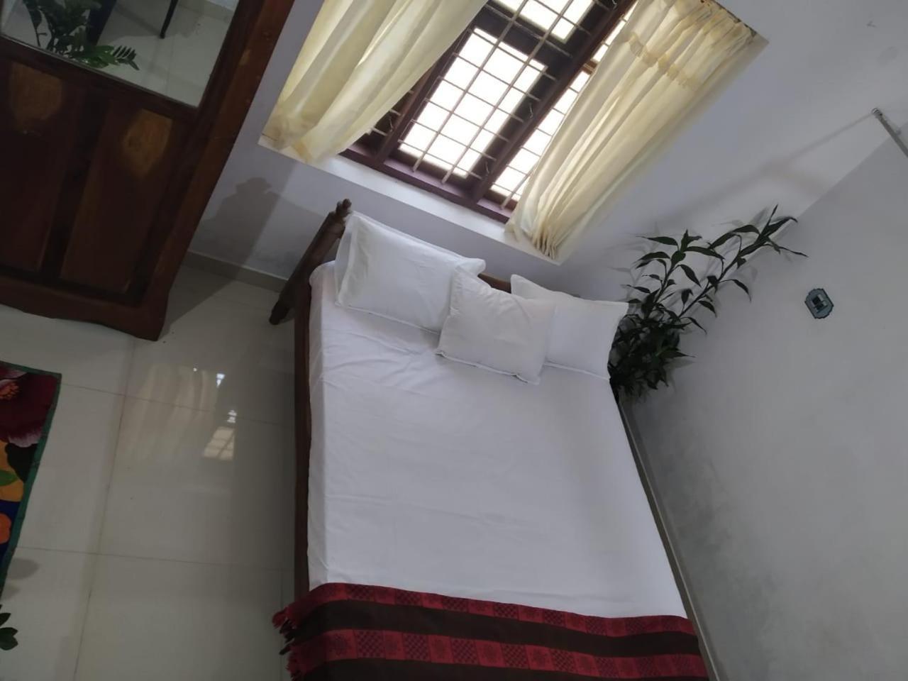 Avani Home Stay Iritti Exteriér fotografie
