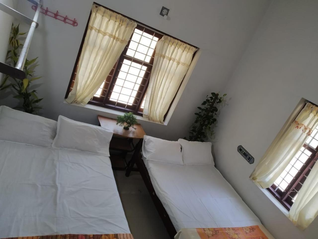 Avani Home Stay Iritti Exteriér fotografie